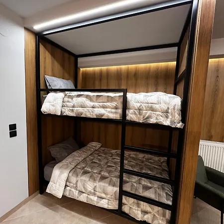 - Fine Living 3* Vevi