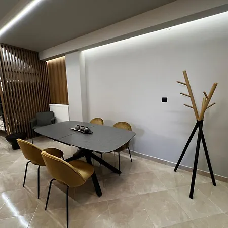 - Fine Living Vevi