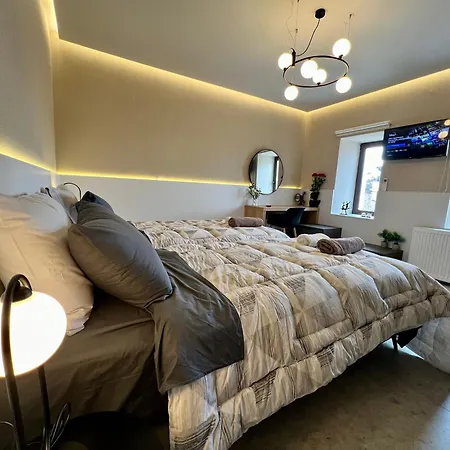 - Fine Living 3* Vevi