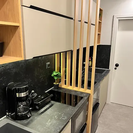 - Fine Living Aparthotel 3*