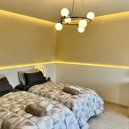 - Fine Living Vevi